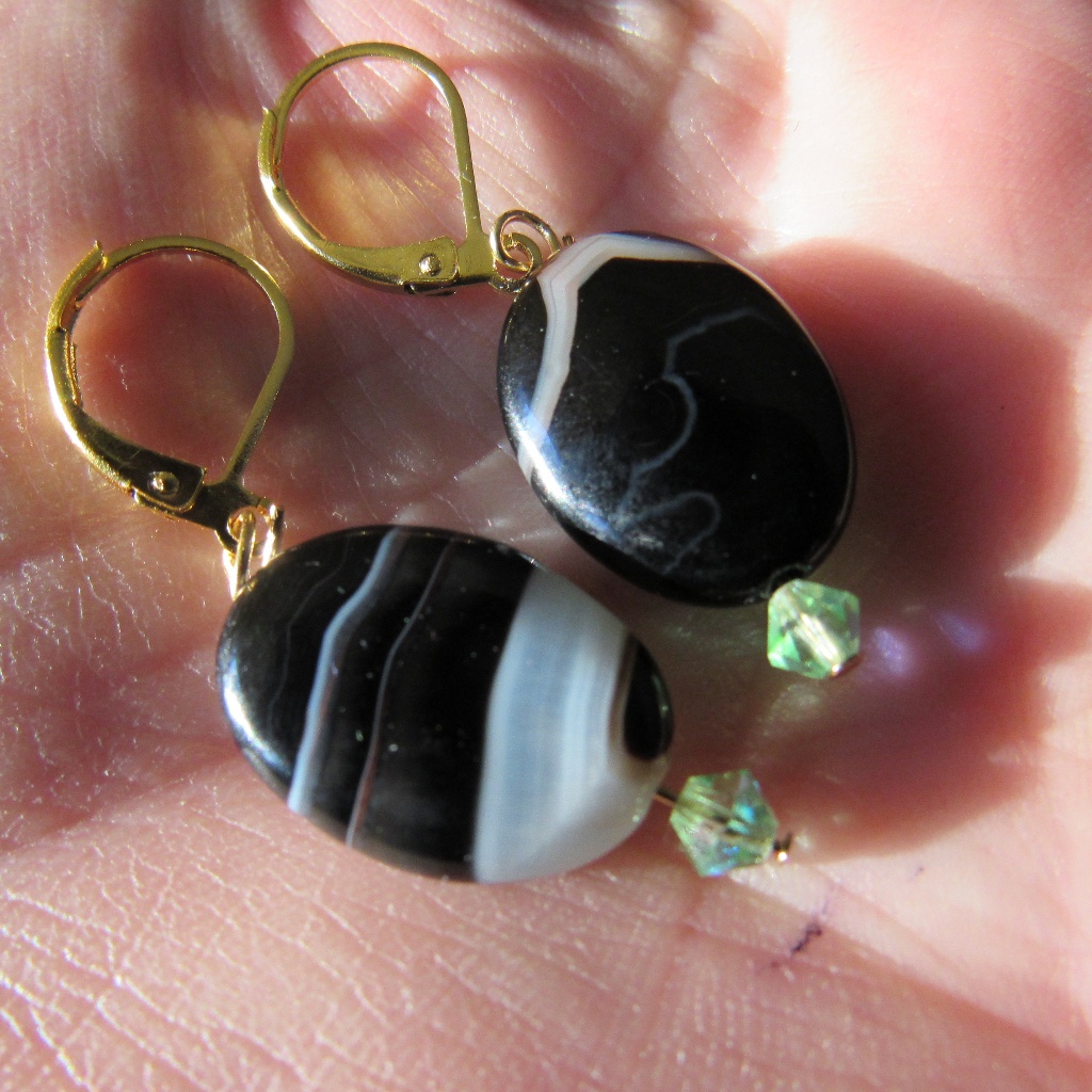 Black And White Agate Earrings 12$